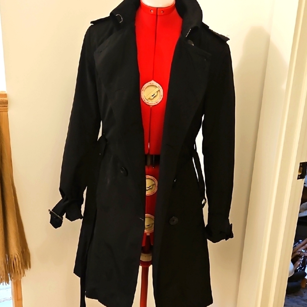 Black Women's Trench Coat - Classic Long Fit
